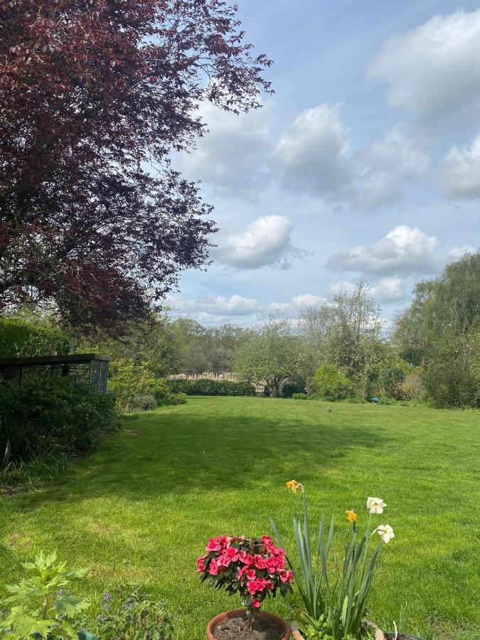 Bed and Breakfast Twenty Skellingthorpe Экстерьер фото